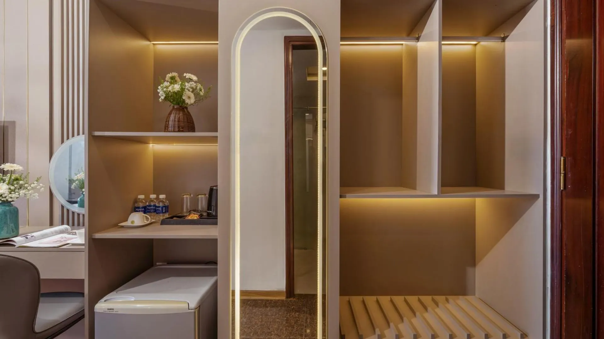 Elc Da Nang Hotel 4*,  Vietnam