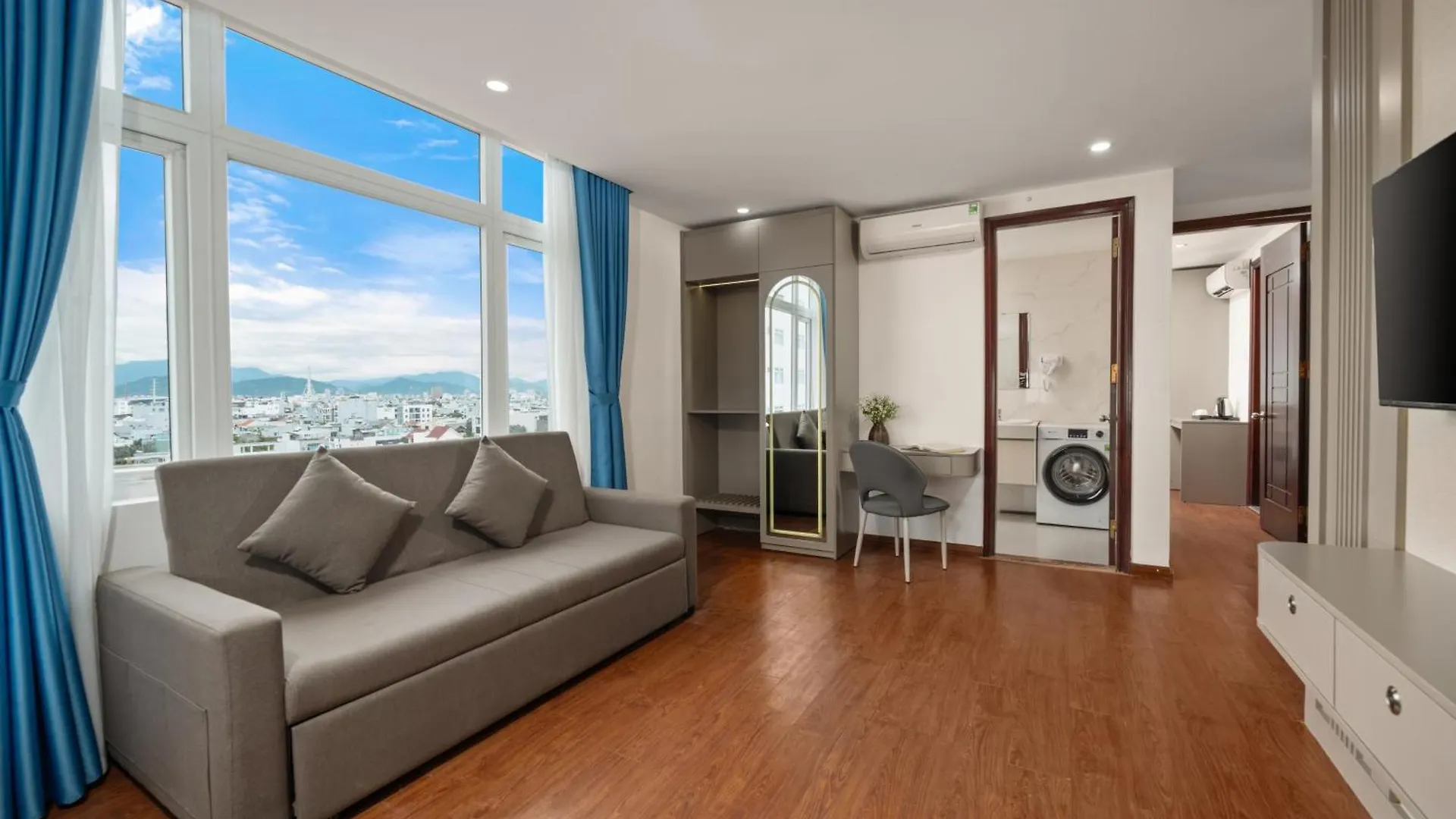 Elc Da Nang Hotel Vietnam