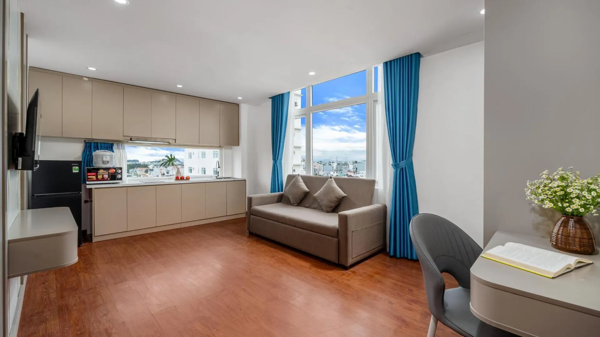 Elc Da Nang Hotel 4*,  Vietnam