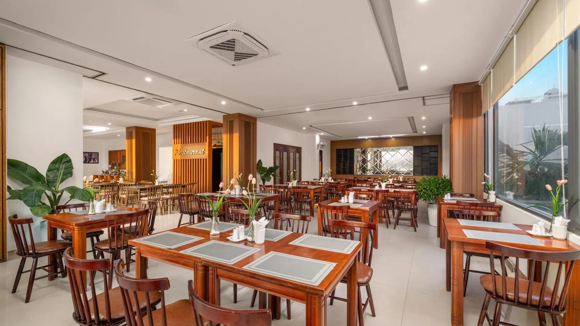 Elc Da Nang Hotel 4*,  베트남