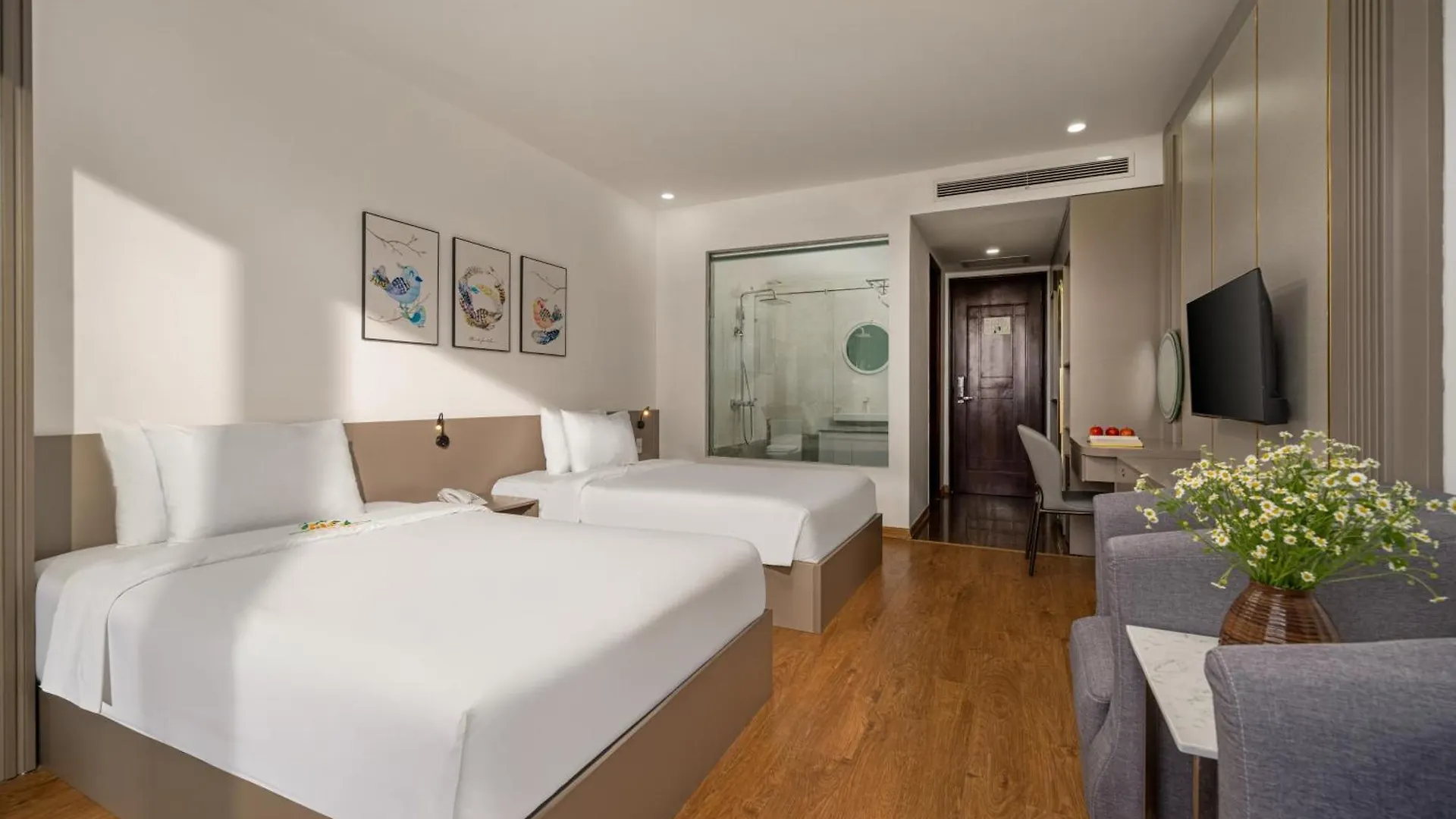 Elc Da Nang Hotel 4*,